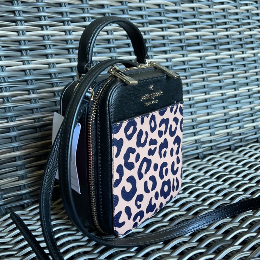 Kate Spade daisy graphic leopard vanity crossbody - Picture 15 of 16